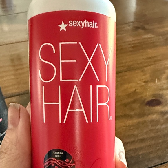 Sexy Hair Volumizing Shampoo and Conditioner Set - Black and White - Picture 3 of 9